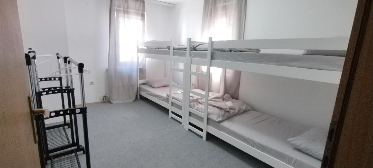 Hostel Center Luxury Сараево Экстерьер фото